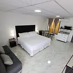 La Casa De Huespedes De Las Teresitas