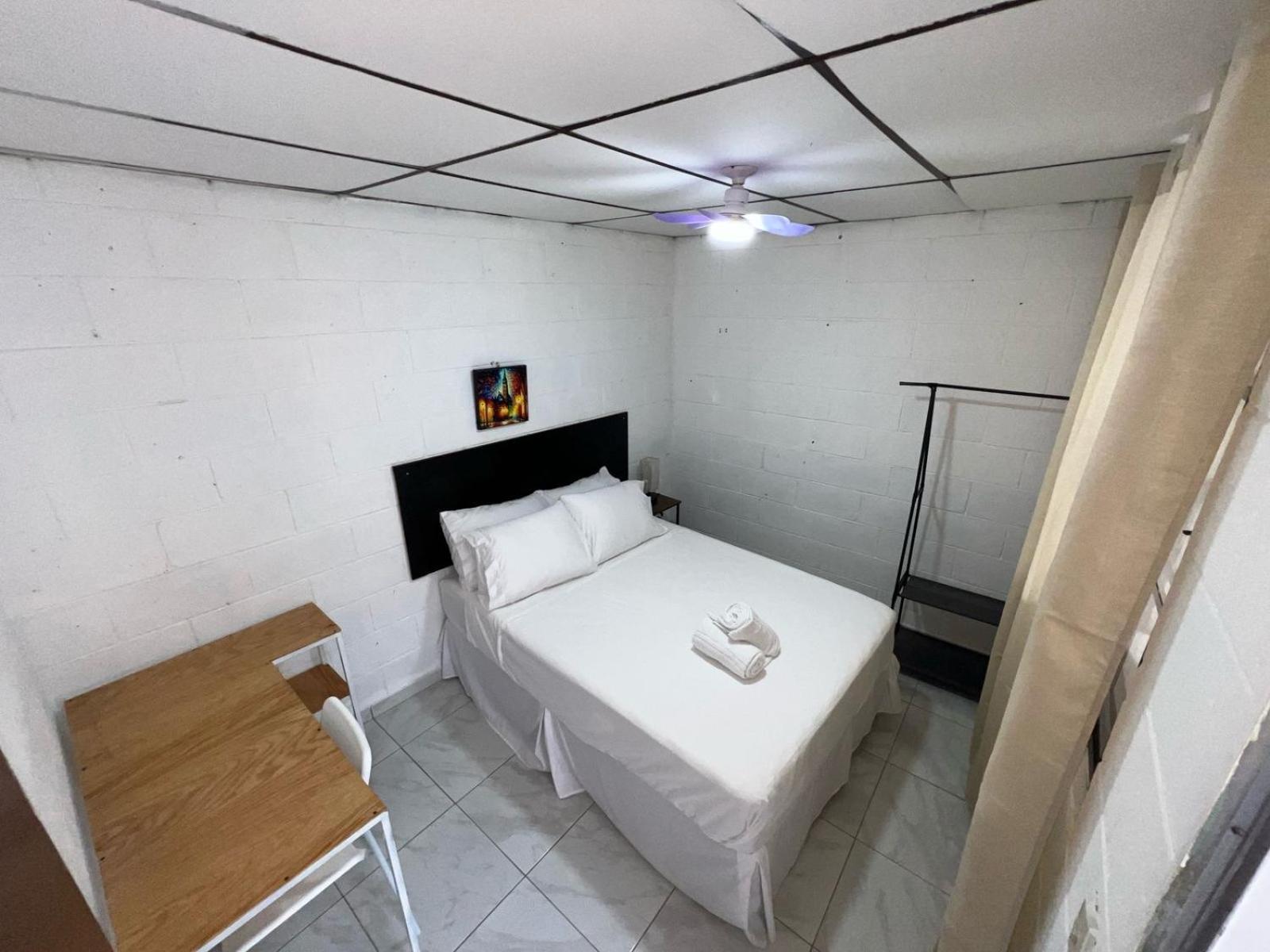 Luxury Hostel Teresita *