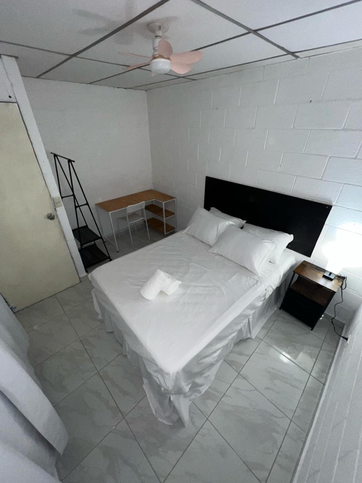 Pensión Luxury Hostel Teresita *
